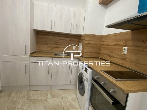 Дава се под наем Двустаен апартамент в Бургас, Меден рудник - зона А - 60 кв.м за 357 € - Снимка #1