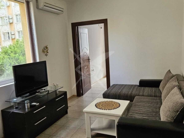 Двустаен апартамент в к.к. Слънчев бряг - 55 кв.м за 1091 €/кв.м - Снимка #1