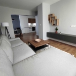 Дава се под наем Тристаен апартамент в София, Манастирски ливади - 120 кв.м за 688.5 € - Снимка #1