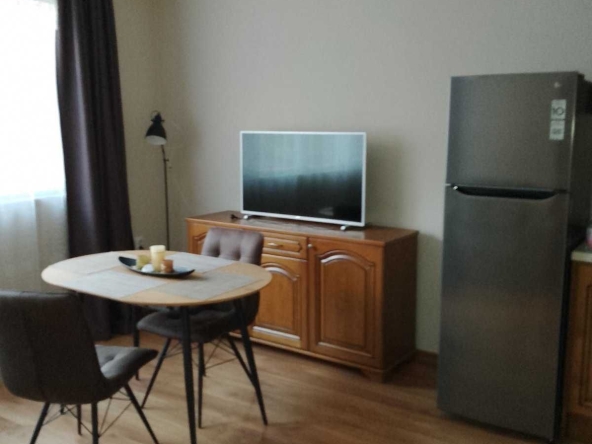 Дава се под наем Двустаен апартамент в Варна, Лятно кино Тракия - 60 кв.м за 510 € - Снимка #1