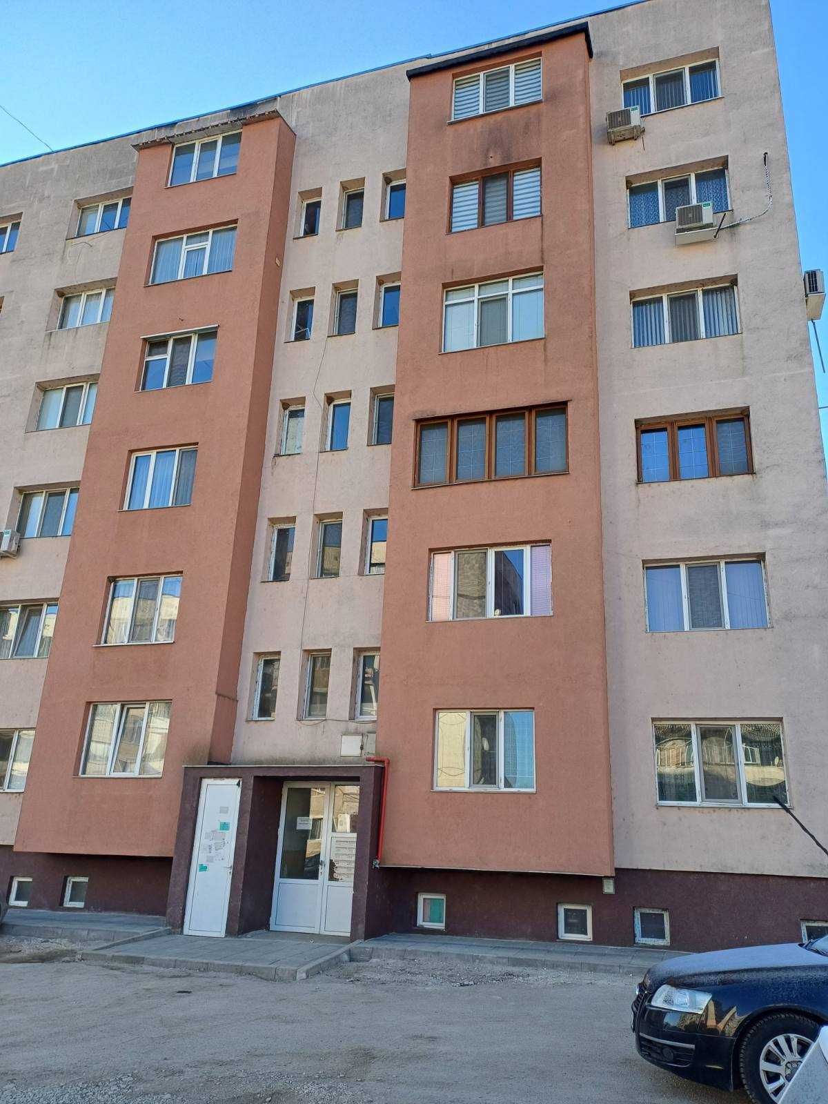 Двустаен апартамент в Етрополе - 65 кв.м за 1462 €/кв.м - Снимка #1