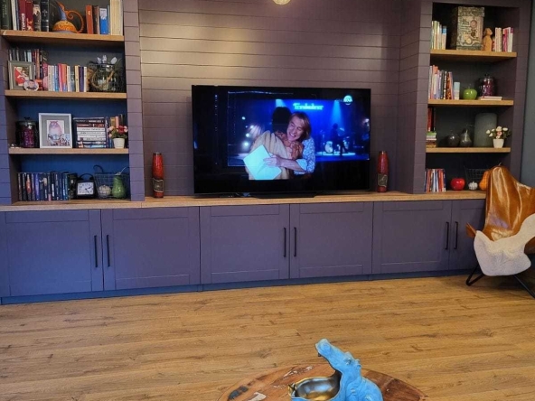 Четиристаен апартамент в Бургас, Пристанище Бургас - 120 кв.м за 1909 €/кв.м - Снимка #1