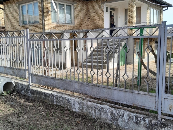 Къща в Вълчи дол - 160 кв.м за 287 €/кв.м - Снимка #1