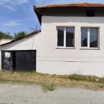 Дава се под наем Къща в Земен - 80 кв.м за 38760 € - Снимка #1