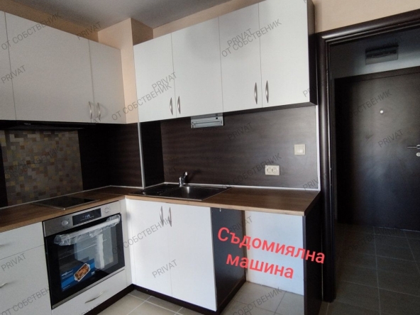 Дава се под наем Тристаен апартамент в Пловдив, Кършияка - 90 кв.м за 408 € - Снимка #1