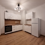 Дава се под наем Тристаен апартамент в Разград, Абритус - 105 кв.м за 433.5 € - Снимка #1