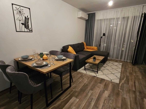 Дава се под наем Тристаен апартамент в София, Враждебна - 102 кв.м за 433.5 € - Снимка #1