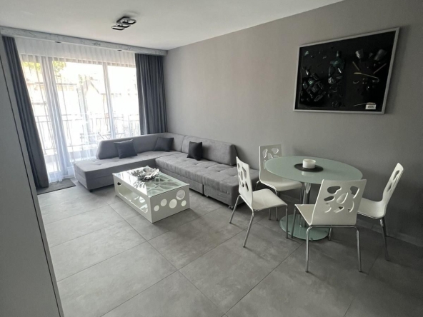 Дава се под наем Двустаен апартамент в Пловдив, Център - 73 кв.м за 650 € - Снимка #1