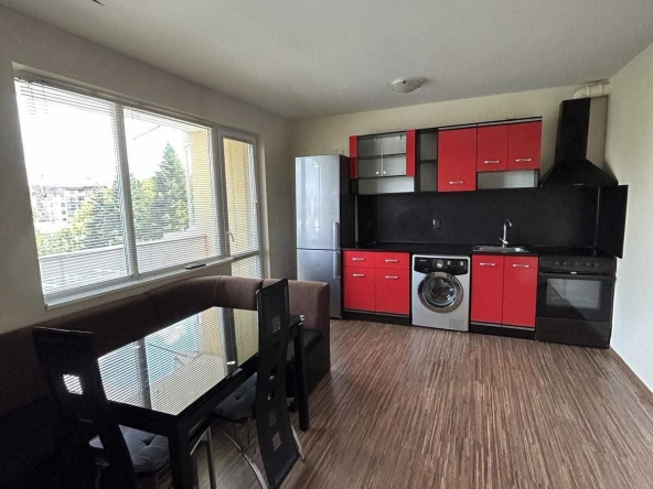 Тристаен апартамент в Велико Търново, Бузлуджа - 75 кв.м за 1360 €/кв.м - Снимка #1