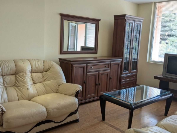 Многостаен апартамент в Пловдив, Кючук Париж - 100 кв.м за 1970 €/кв.м - Снимка #1