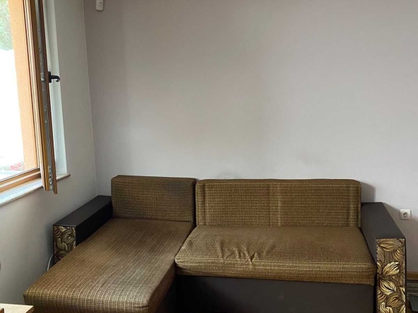 Дава се под наем Едностаен апартамент в Пловдив, Прослав - 45 кв.м за 239.7 € - Снимка #1