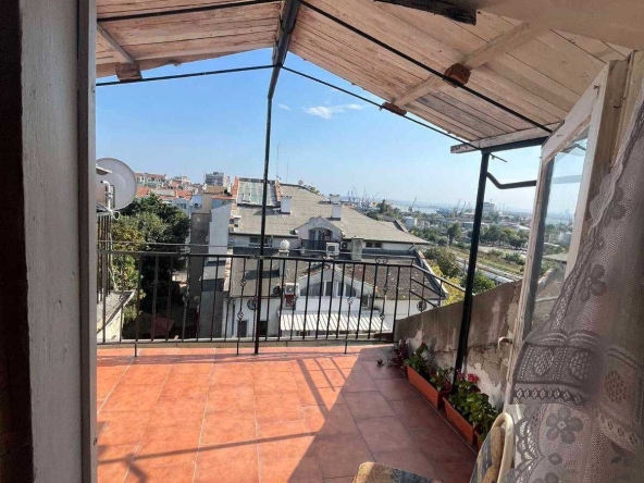 Дава се под наем Ателие в Бургас, Възраждане - 35 кв.м за 150 € - Снимка #1