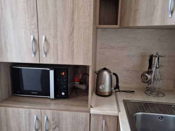 Дава се под наем Двустаен апартамент в Бургас, Зорница - 48 кв.м за 400 € - Снимка #1