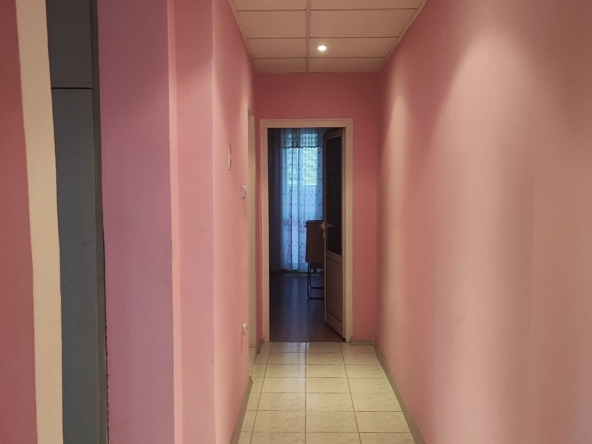 Двустаен апартамент в Плевен, Дружба 3 - 73 кв.м за 1439 €/кв.м - Снимка #1