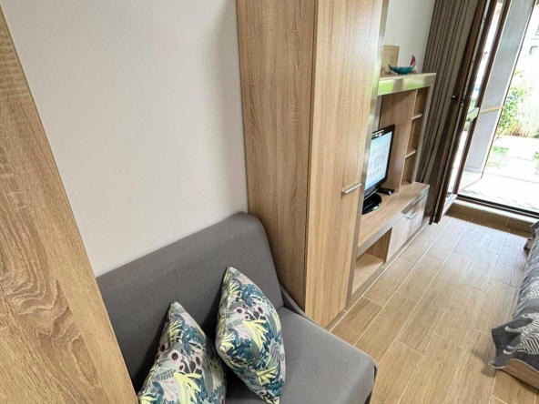 Дава се под наем Едностаен апартамент в к.к. Слънчев бряг - 36 кв.м за 35445 € - Снимка #1