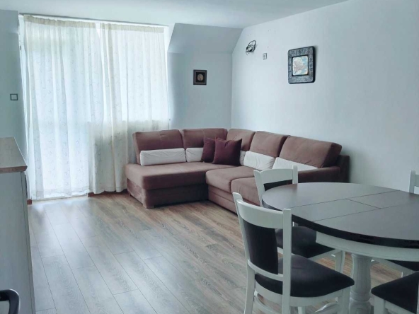 Дава се под наем Двустаен апартамент в Бургас, Възраждане - 105 кв.м за 267.75 € - Снимка #1