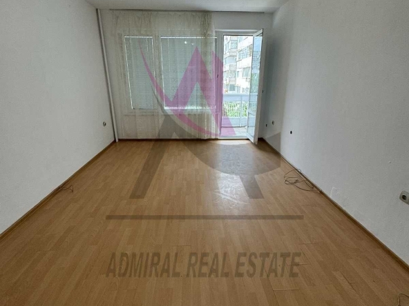 Дава се под наем Двустаен апартамент в Варна, Възраждане 1 - 50 кв.м за 250 € - Снимка #1