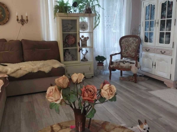 Дава се под наем Двустаен апартамент в Бургас, Сарафово - 75 кв.м за 400 € - Снимка #1