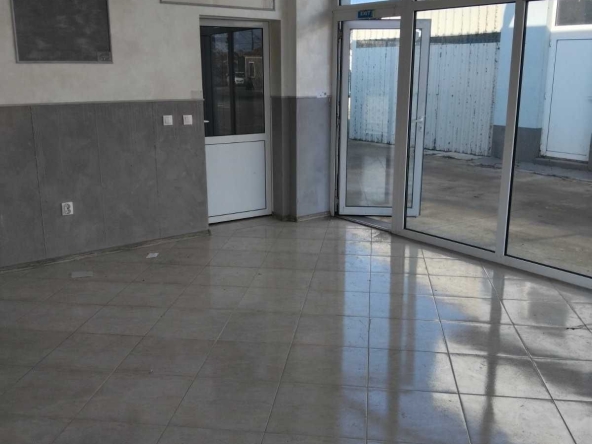 Дава се под наем Склад в Бургас, Победа - 148 кв.м за 600 € - Снимка #1
