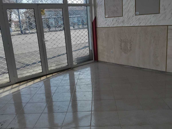 Дава се под наем Склад в Бургас, Победа - 70 кв.м за 450 € - Снимка #1