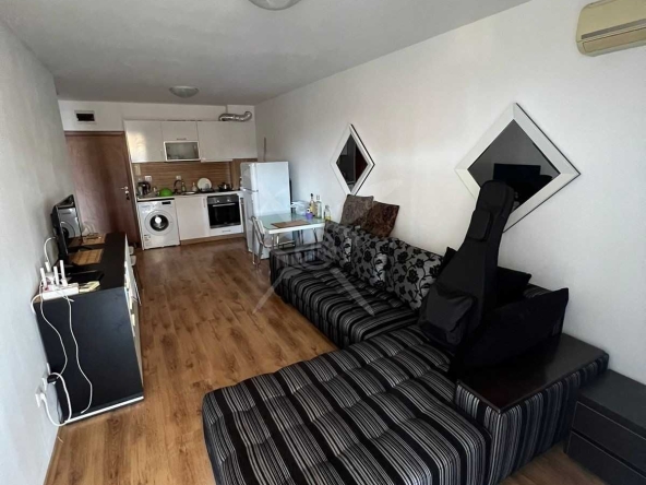 Двустаен апартамент в Свети Влас - 69 кв.м за 1377 €/кв.м - Снимка #1