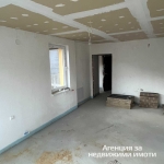 Тристаен апартамент в Асеновград - 80 кв.м за 1188 €/кв.м - Снимка #1