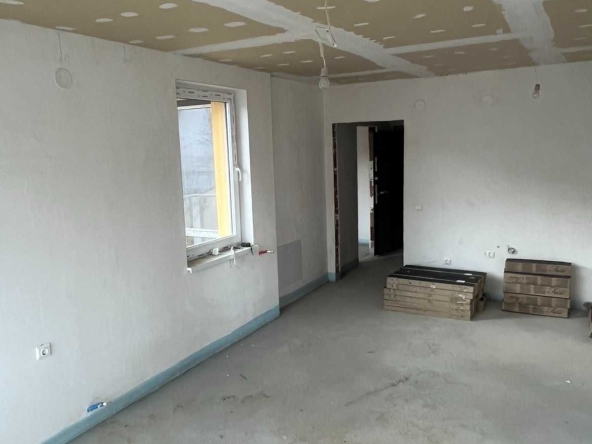 Тристаен апартамент в Асеновград - 80 кв.м за 1188 €/кв.м - Снимка #1