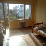 Дава се под наем Тристаен апартамент в Бургас, Меден рудник - зона В - 65 кв.м за 300 € - Снимка #1