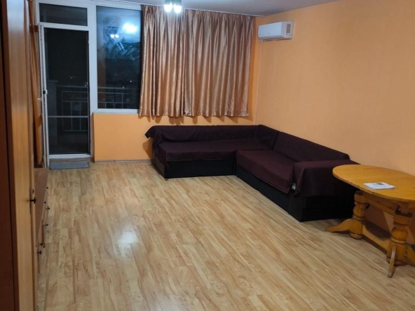 Дава се под наем Двустаен апартамент в Пловдив, Христо Смирненски - 76 кв.м за 325 € - Снимка #1