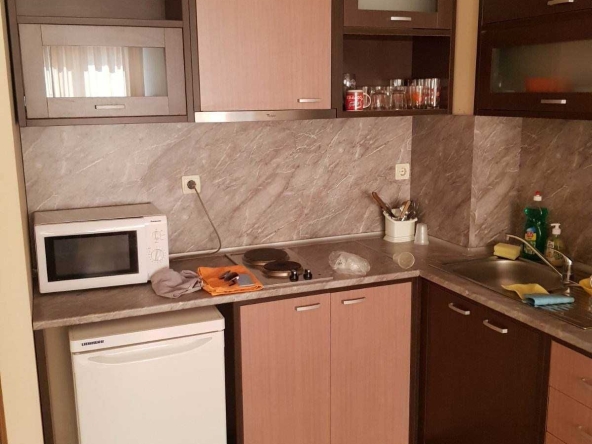 Двустаен апартамент в к.к. Слънчев бряг - 75 кв.м за 840 €/кв.м - Снимка #1