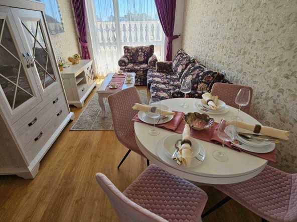 Тристаен апартамент в к.к. Слънчев бряг - 81 кв.м за 1568 €/кв.м - Снимка #1