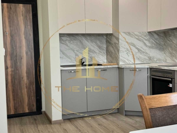 Дава се под наем Двустаен апартамент в Варна, Възраждане 2 - 50 кв.м за 500 € - Снимка #1