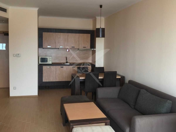 Двустаен апартамент в к.к. Слънчев бряг - 84 кв.м за 1483 €/кв.м - Снимка #1