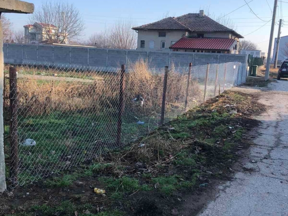 Парцел в с. Златитрап, Област Пловдив - 1260 кв.м за 88 €/кв.м - Снимка #1