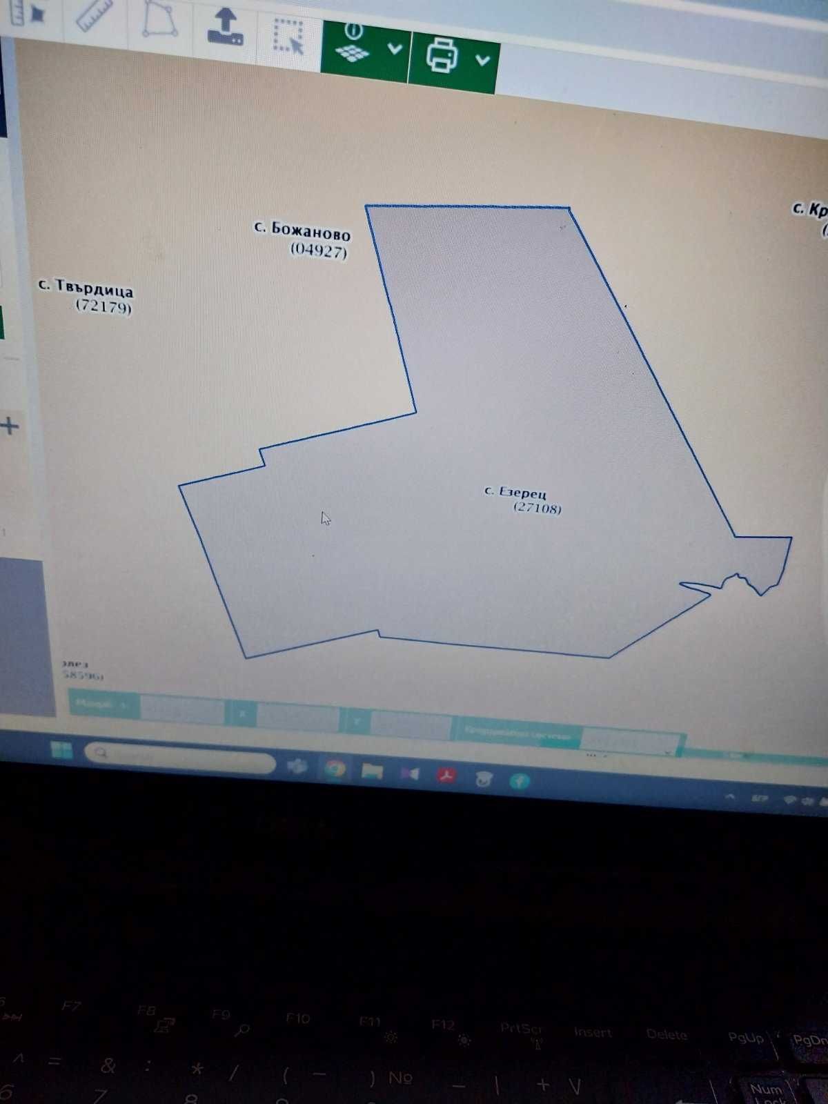 Земеделски имот в с. Езерец, Област Добрич -  кв.м за 2336 €/дка - Снимка #1