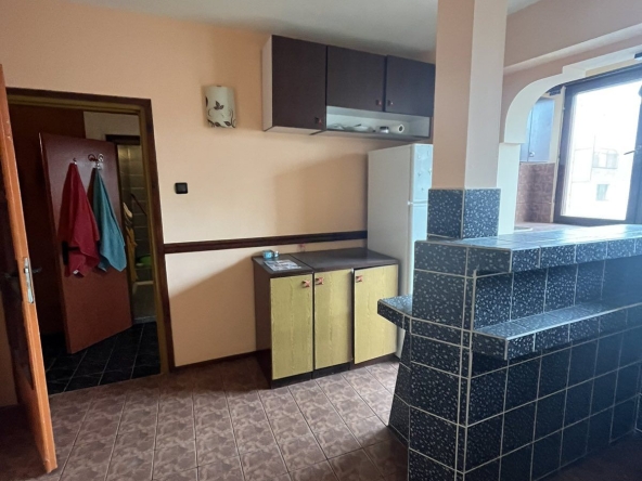 Двустаен апартамент в Перник, Тева - 65 кв.м за 1036 €/кв.м - Снимка #1