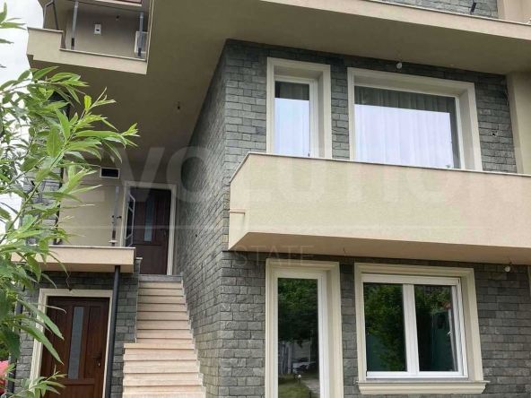 Къща в с. Гайтанево, Област София-област - 210 кв.м за 848 €/кв.м - Снимка #1