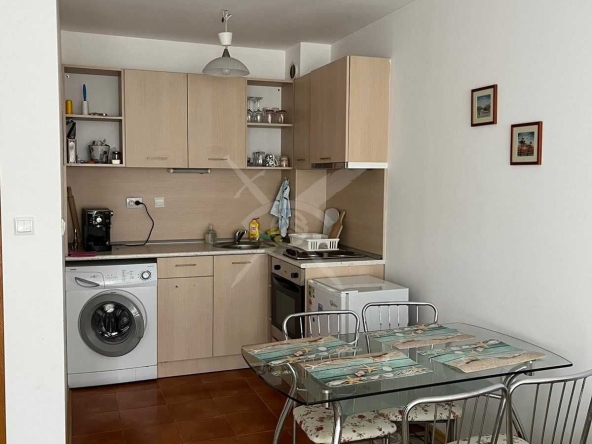 Двустаен апартамент в к.к. Слънчев бряг - 70 кв.м за 886 €/кв.м - Снимка #1