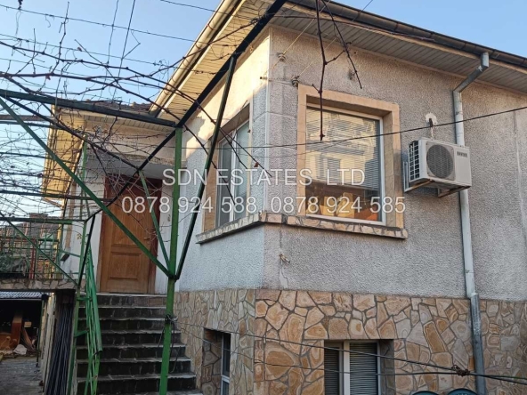 Къща в Казанлък - 130 кв.м за 1334 €/кв.м - Снимка #1