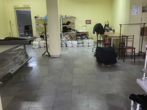 Магазин в Димитровград - 365 кв.м за 272 €/кв.м - Снимка #1
