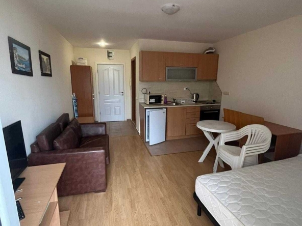 Едностаен апартамент в к.к. Слънчев бряг - 40 кв.м за 1125 €/кв.м - Снимка #1