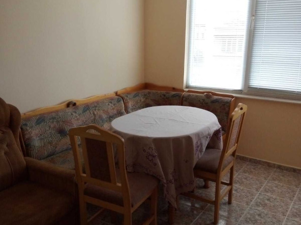 Дава се под наем Двустаен апартамент в Монтана, Идеален център - 44 кв.м за 178.5 € - Снимка #1