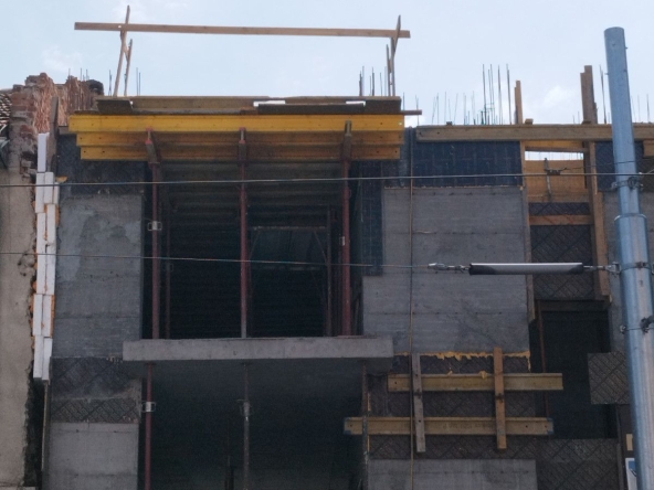 Двустаен апартамент в София, Център - 67 кв.м за 2329 €/кв.м - Снимка #1