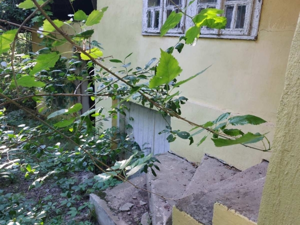 Къща в с. Юпер, Област Разград - 70 кв.м за 110 €/кв.м - Снимка #1