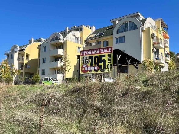 Двустаен апартамент в Благоевград, Бялата висота - 67 кв.м за 835 €/кв.м - Снимка #1