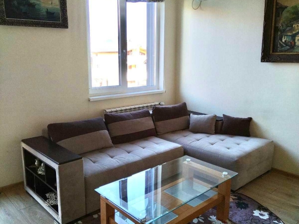 Дава се под наем Двустаен апартамент в София, Кръстова вада - 60 кв.м за 657.9 € - Снимка #1