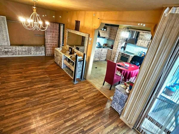 Многостаен апартамент в Поморие - 160 кв.м за 1866 €/кв.м - Снимка #1