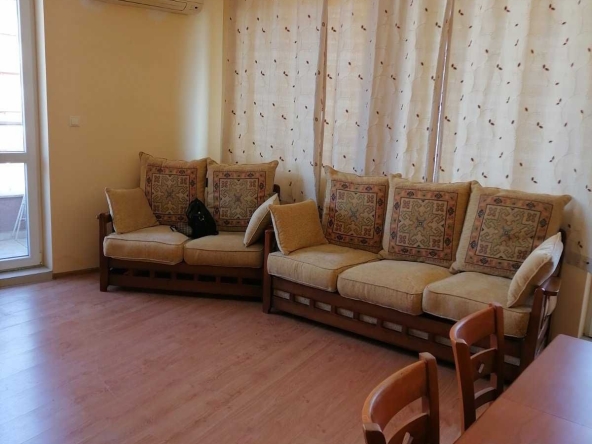 Дава се под наем Едностаен апартамент в Варна, Левски - 40 кв.м за 255 € - Снимка #1