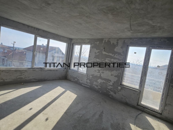 Тристаен апартамент в Бургас, Долно Езерово - 84 кв.м за 1667 €/кв.м - Снимка #1