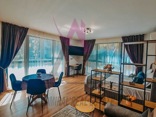 Дава се под наем Едностаен апартамент в Варна, Център - 60 кв.м за 700 € - Снимка #1